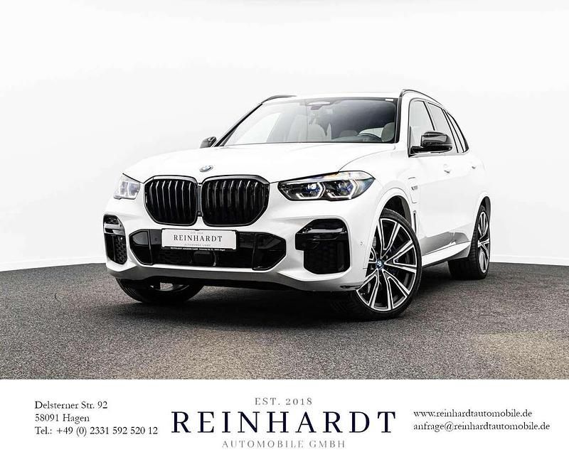 Gebraucht BMW X5 Shadowline 397 PS (291 kW) 2023 Mineralweiss metallic SUV