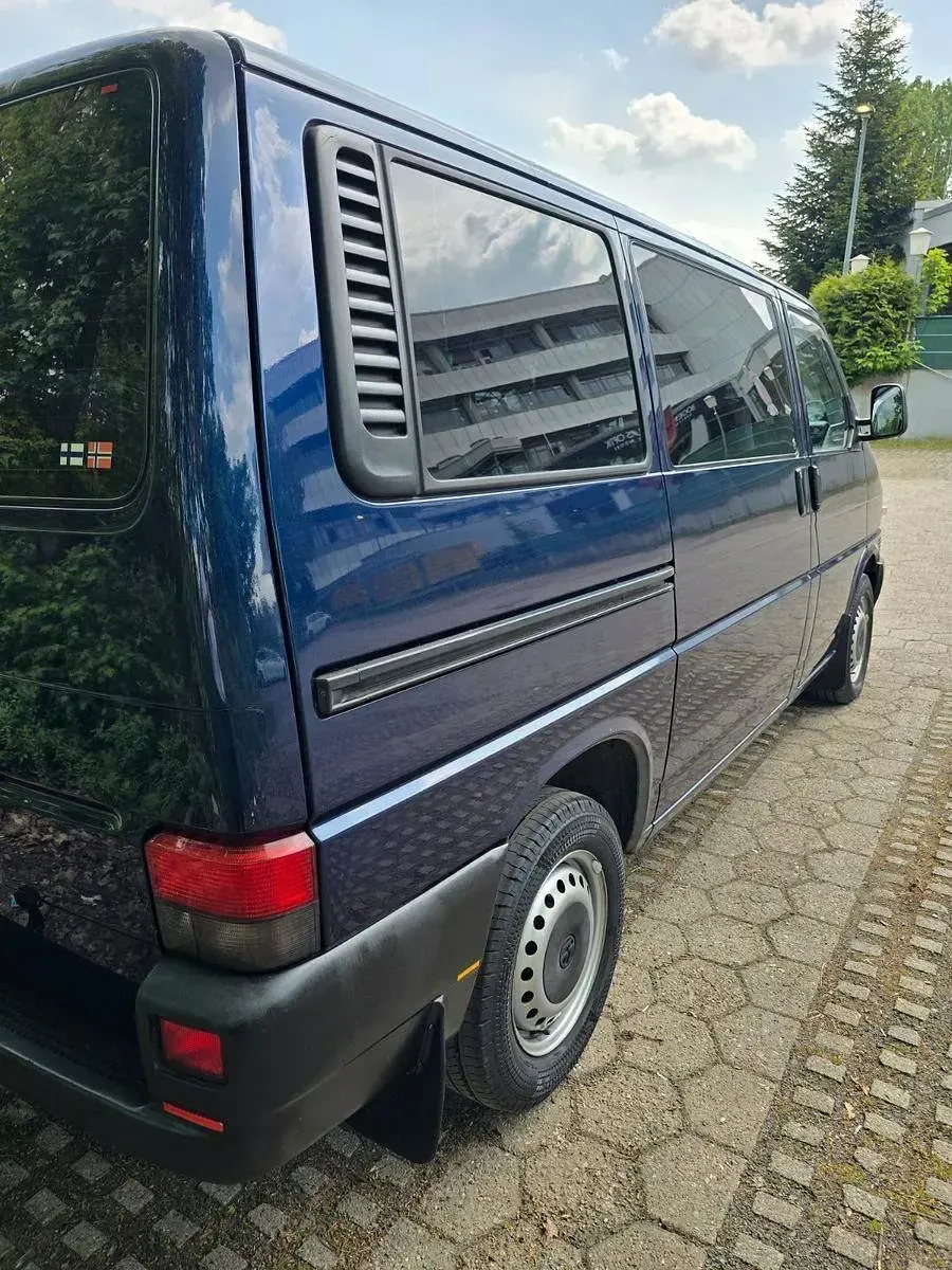Używany VW T4 102 KM (75 kW) 2002 Niebieski Van