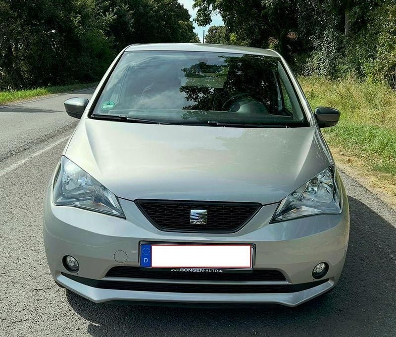 Silber Gebraucht 2019 Seat Mii Chic Kleinwagen | 9.950 € (Fairer Preis) - Bild 1/4