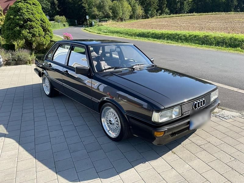 Schwarz Gebraucht 1985 Audi Quattro Coupé | 26.500 € - Bild 1/4