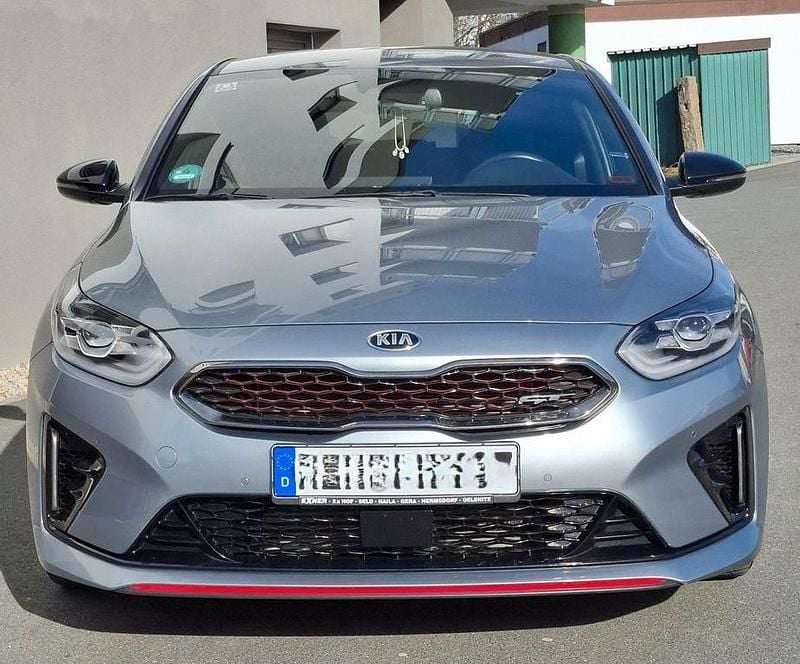 Gebraucht Kia ProCeed GT 204 PS (150 kW) 2020 Grau Kombi