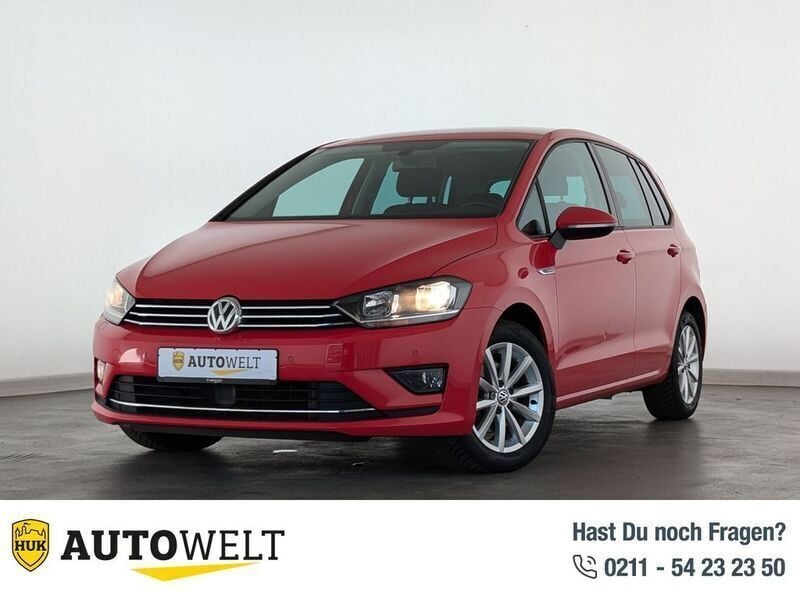 Rot Gebraucht 2015 VW Golf Sportsvan LOUNGE Van / Kleinbus | 14.260 € (Guter Preis) - Bild 1/4