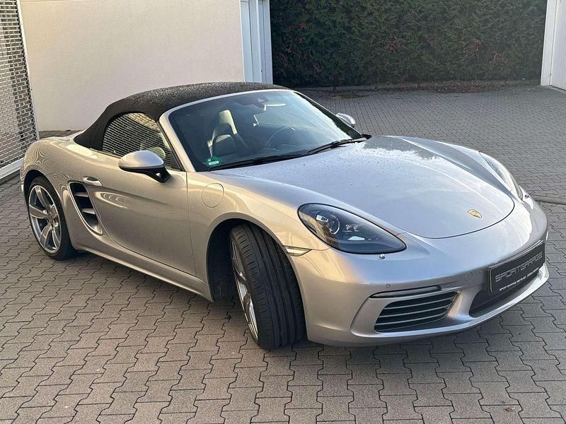 Gebraucht Porsche Boxster Sport 299 PS (219 kW) 2018 Gtsilbermetallic Cabrio