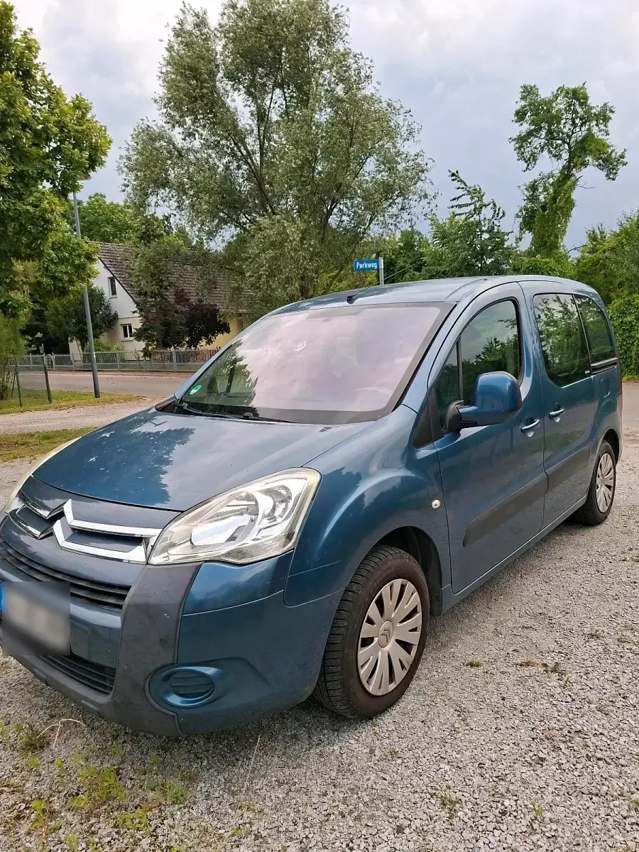 Gebraucht Citroën Berlingo 109 PS (80 kW) 2009 Blau Van / Kleinbus