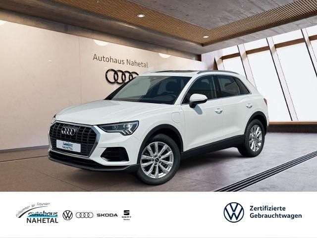 Weiss Gebraucht 2021 Audi Q3 S-Line SUV | 24.850 € (Superpreis) - Bild 1/3