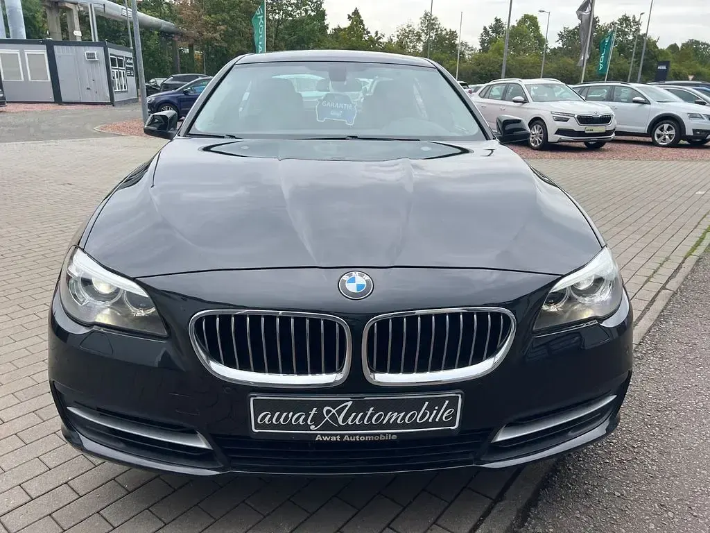 Gebraucht BMW 520 Luxury Line 184 PS (135 kW) 2016 Schwarz Limousine