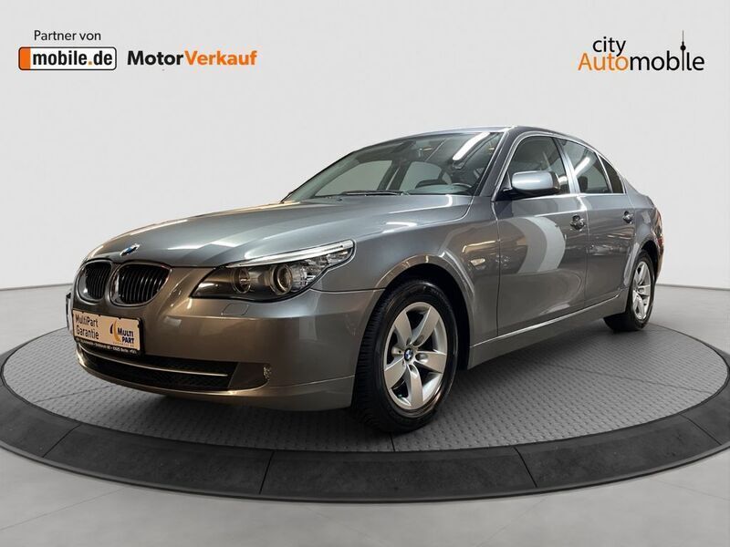Grau Gebraucht 2008 BMW 523 Comfort Edition Limousine | 11.480 € (Teuer) - Bild 1/4