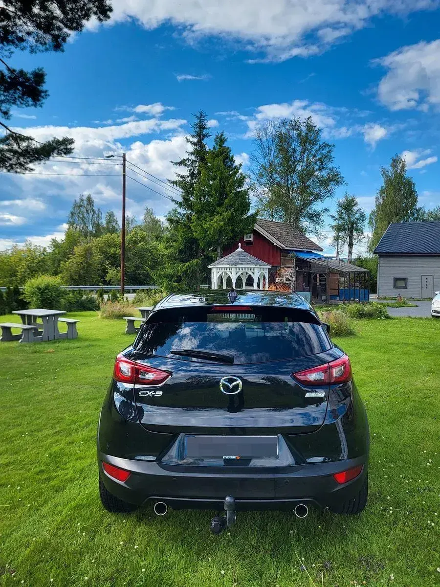 Gebraucht Mazda CX-3 Sports-Line 120 PS (88 kW) 2017 Schwarz SUV