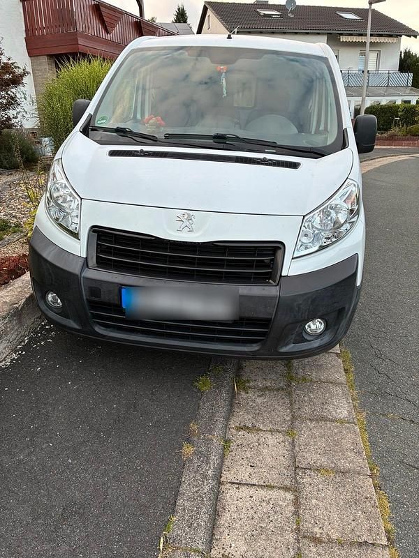 Weiß Gebraucht 2016 Peugeot Expert Van | 8.500 € (Guter Preis) - Bild 1/4