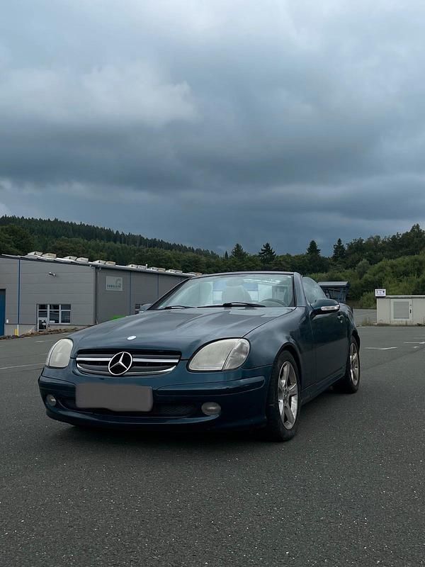 Blau Gebraucht 2001 Mercedes SLK200 Cabrio | 3.450 € (Superpreis) - Bild 1/4