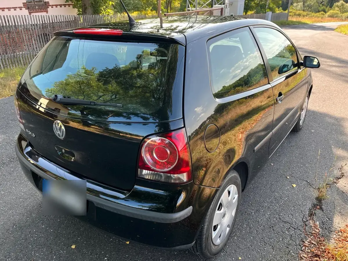 Gebraucht VW Polo 60 PS (44 kW) 2008 Schwarz Kleinwagen