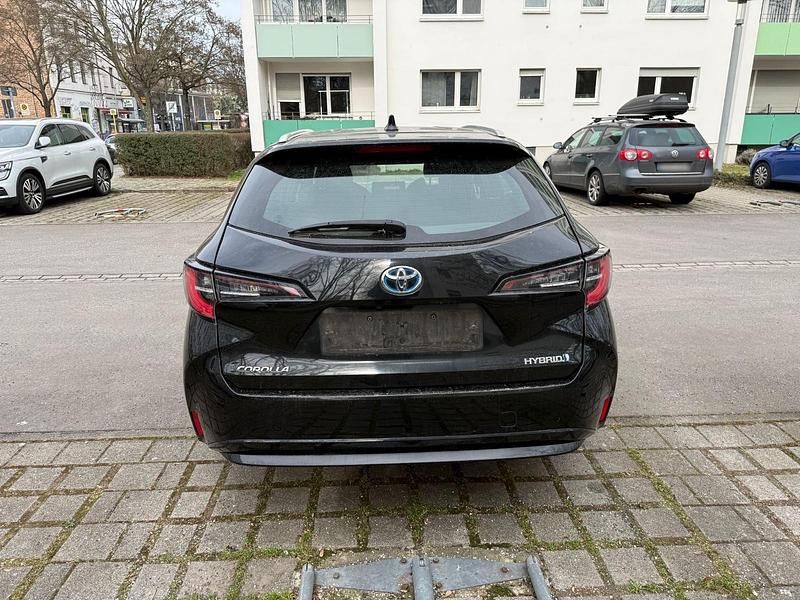 Gebraucht Toyota Corolla 98 PS (72 kW) 2019 Schwarz Kombi