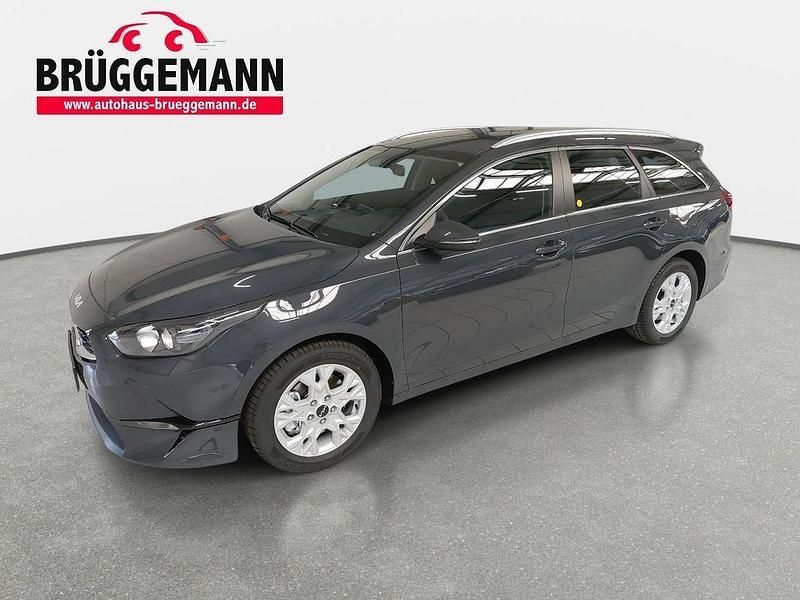 Schwarz Neu 2025 Kia Ceed Sportswagon Kombi | 26.990 € (Fairer Preis) - Bild 1/4