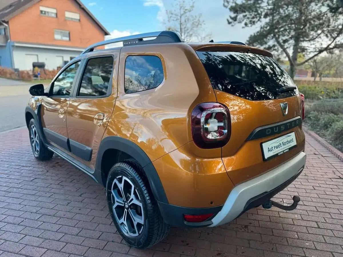 Gebraucht Dacia Duster Prestige 116 PS (85 kW) 2019 Orange SUV