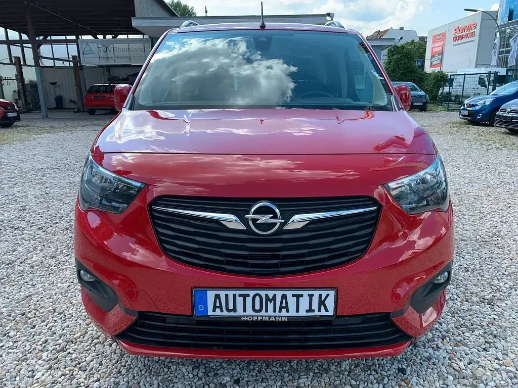 Gebraucht Opel Combo Life Edition 131 PS (96 kW) 2019 Rot Van / Kleinbus