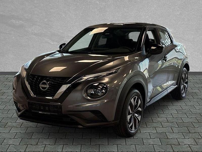 Neu Nissan Juke Acenta 114 PS (83 kW) 2025 Gun metallic SUV