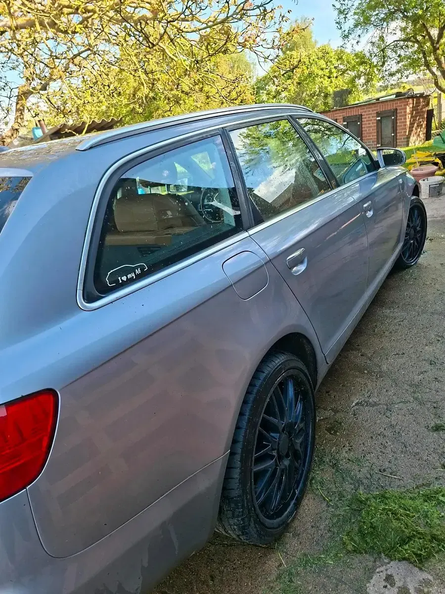 Używany Audi A6 140 KM (102 kW) 2006 Szary Kombi