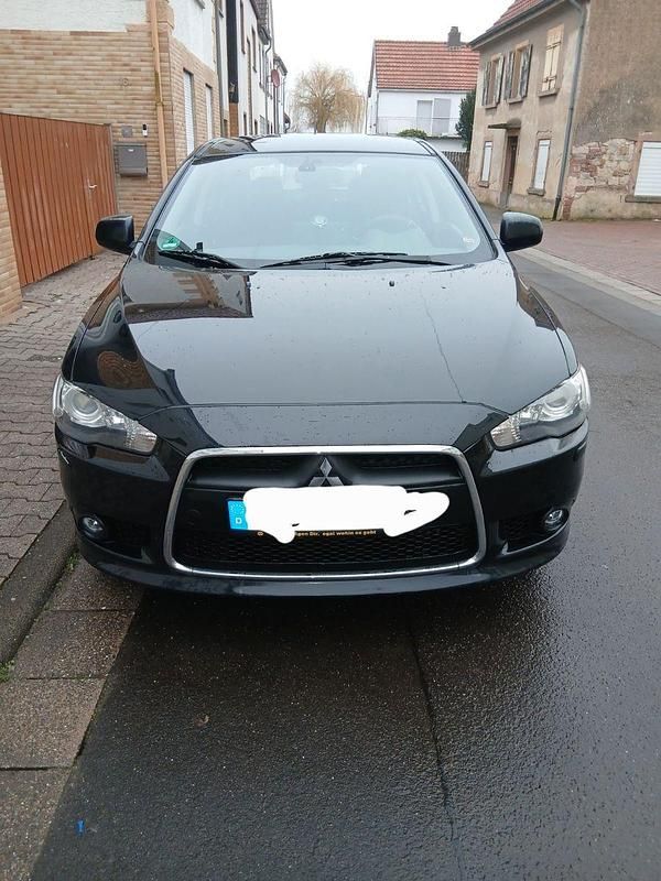 Gebraucht Mitsubishi Lancer 117 PS (86 kW) 2012 Schwarz Limousine