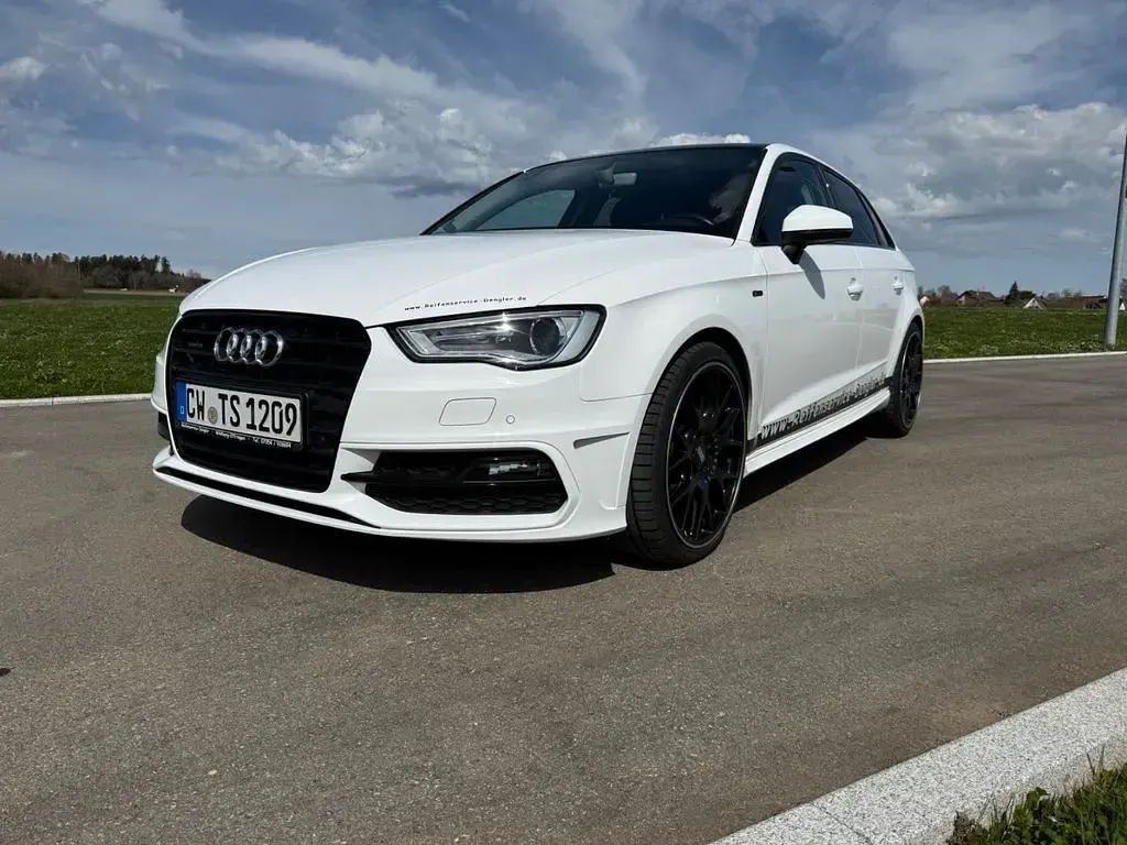 Gebraucht Audi A3 S-Line 179 PS (131 kW) 2015 Weiß Limousine