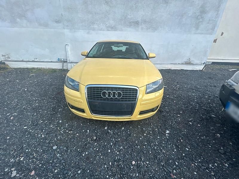 Gebraucht Audi A3 170 PS (125 kW) 2007 Gelb Kleinwagen