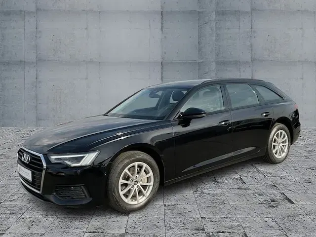 Gebraucht Audi A6 Performance 204 PS (150 kW) 2022 Brillantschwarz Kombi