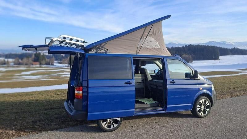 Gebraucht VW T5 102 PS (75 kW) 2010 Blau Van