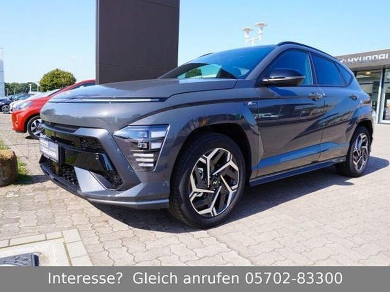 Grau Gebraucht 2024 Hyundai Kona N Line SUV | 34.990 € (Teuer) - Bild 1/4