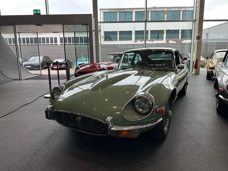 Second-hand Jaguar E-Type 268 CP (197 kW) 1972 Verde Coupe