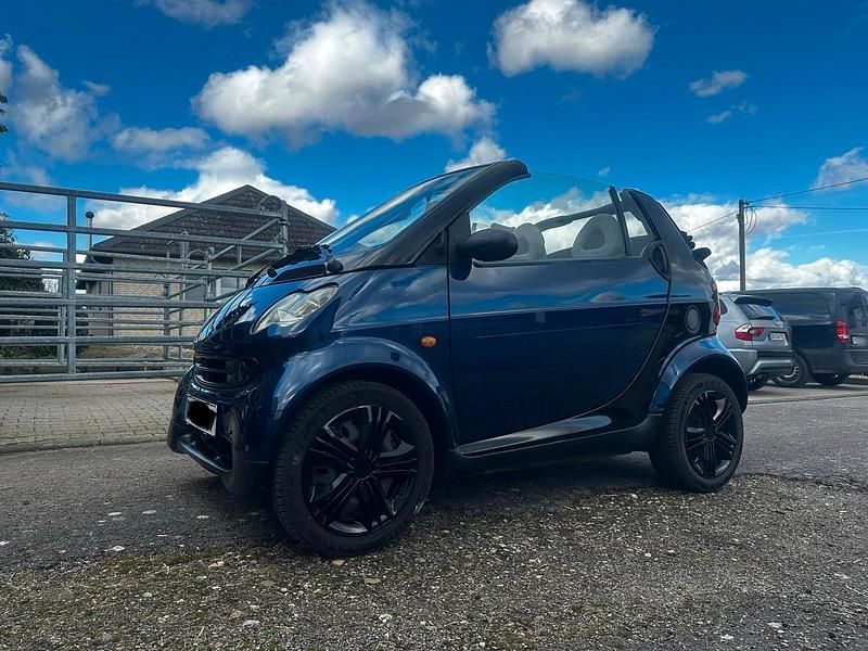 Gebraucht Smart ForTwo Cabrio 61 PS (44 kW) 2003 Blau Cabrio