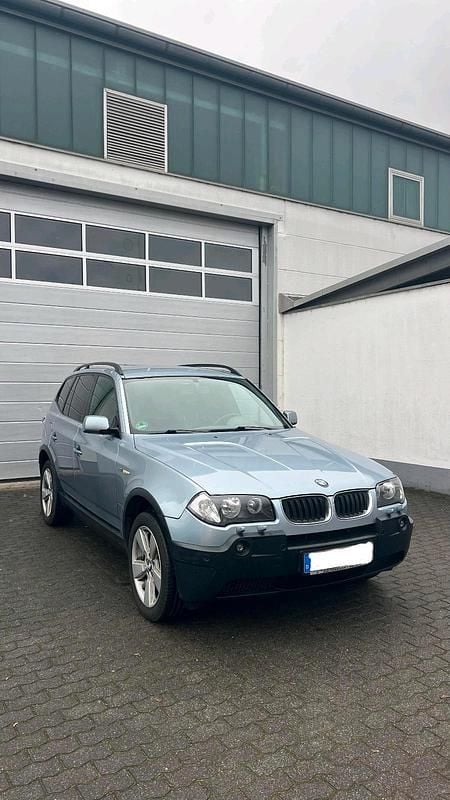 Blau Gebraucht 2004 BMW X3 SUV | 4.400 € (Guter Preis) - Bild 1/4