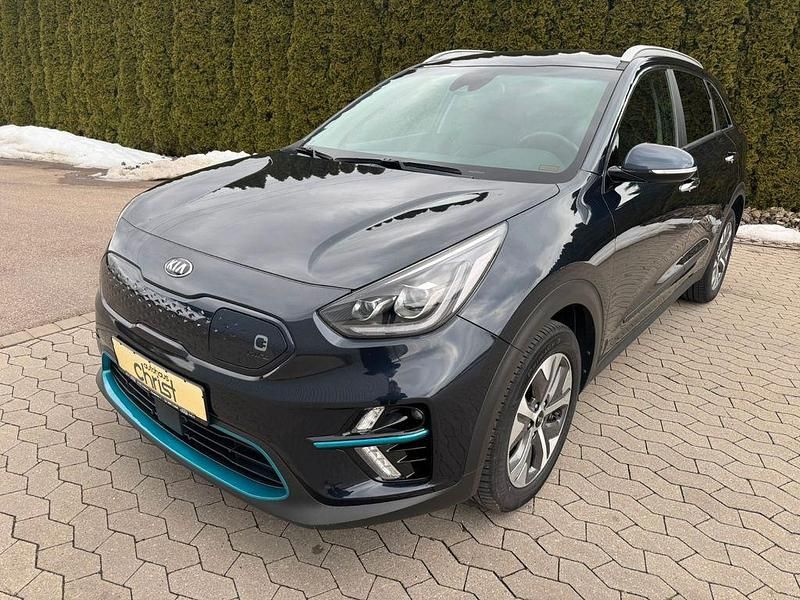 Gebraucht Kia e-Niro Vision 100 kW (136 PS) 2021 Blau SUV