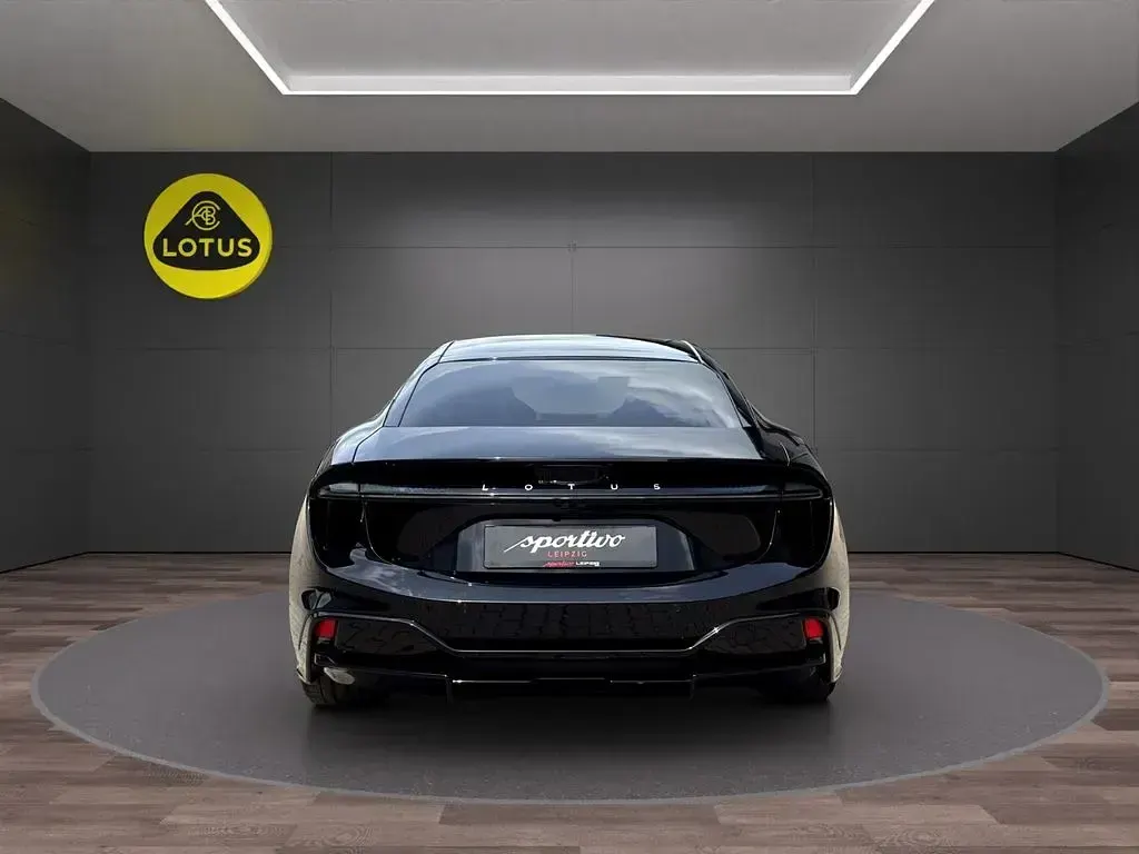 Neu Lotus Emeya 450 kW (612 PS) 2025 Stellar black Kleinwagen