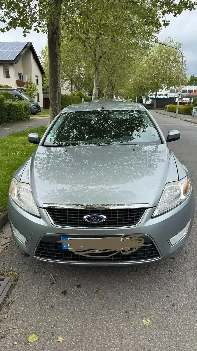 Gebraucht Ford Mondeo 116 PS (85 kW) 2010 Grau Limousine