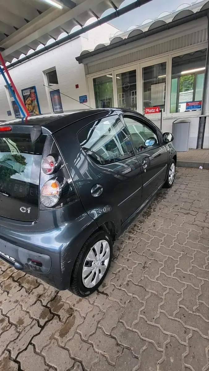 Gebraucht Citroën C1 68 PS (50 kW) 2009 Grau Kleinwagen
