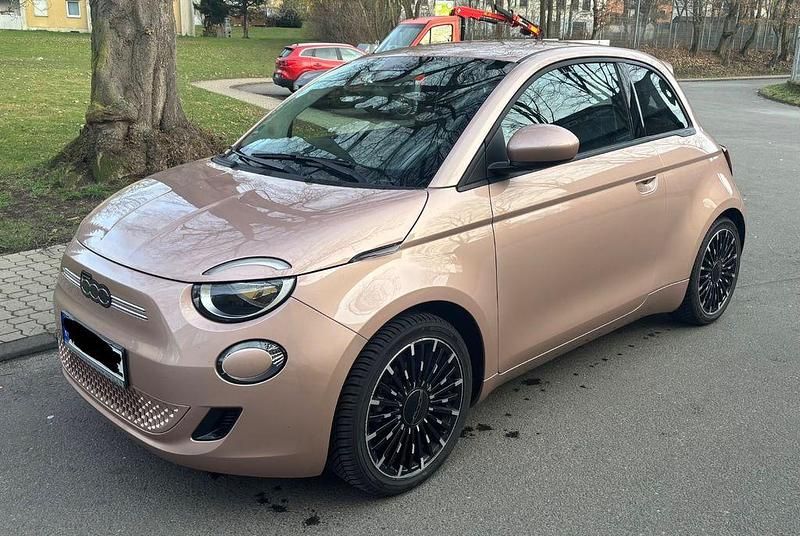 Gebraucht Fiat 500e Icon 86 kW (118 PS) 2022 Gold Limousine