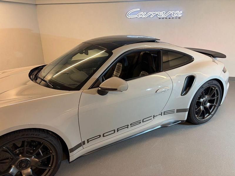 Usata Porsche 992 650 CV (478 kW) 2025 Grigio
