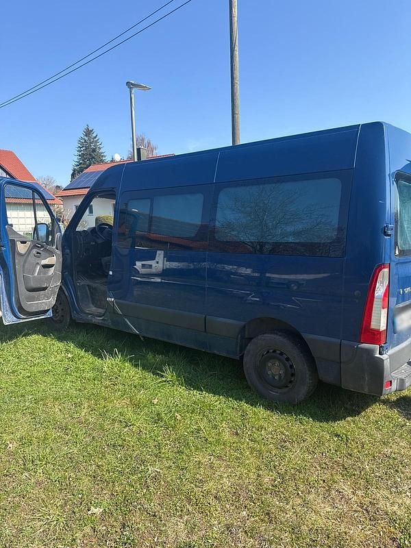 Usata Opel Movano 145 CV (106 kW) 2012 Blu Monovolume