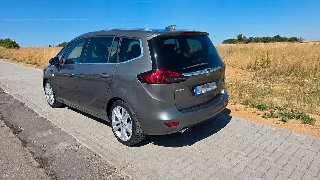 Gebraucht Opel Zafira Innovation 170 PS (125 kW) 2017 Beige Van / Kleinbus