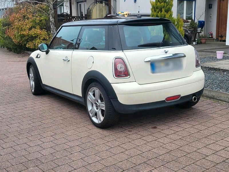 Gebraucht Mini Cooper Coupé 88 PS (64 kW) 2008 Weiß Coupé