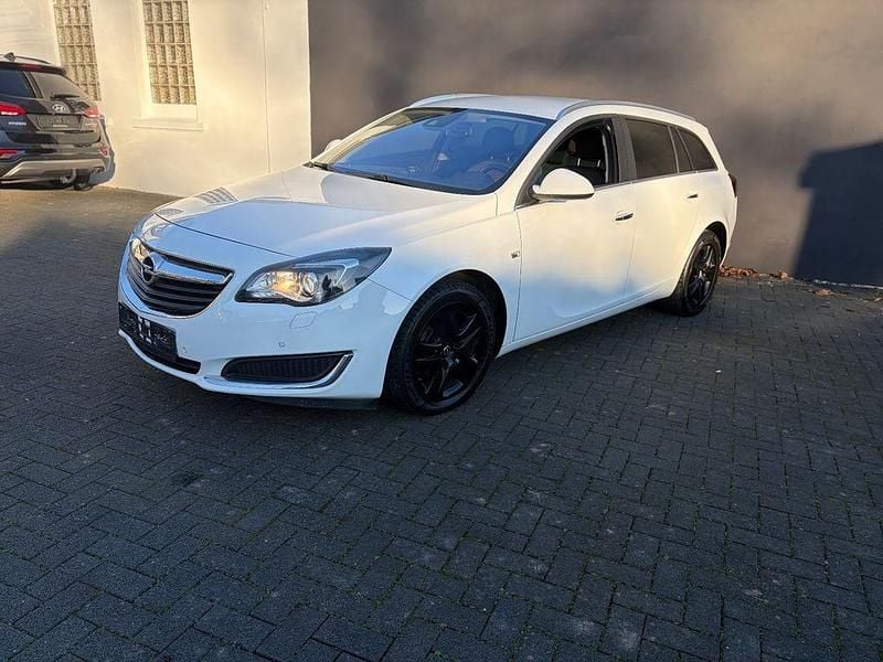 Gebraucht Opel Insignia Business Edition 170 PS (125 kW) 2016 Weiß Kombi