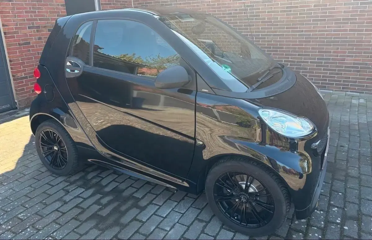Gebraucht Smart ForTwo Coupé Passion 84 PS (61 kW) 2012 Schwarz Coupé