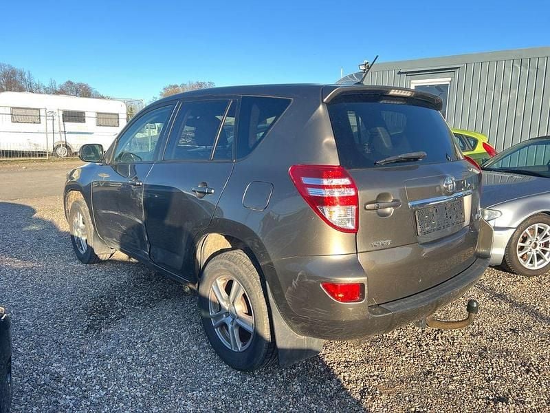 Gebraucht Toyota RAV4 Life 150 PS (110 kW) 2012 Braun SUV