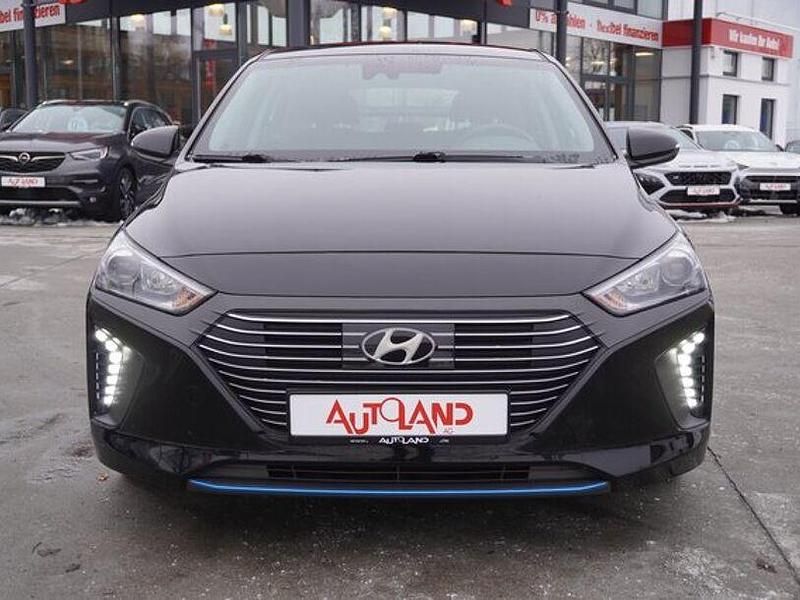 Gebraucht Hyundai Ioniq Style 141 PS (103 kW) 2018 Schwarz Kleinwagen