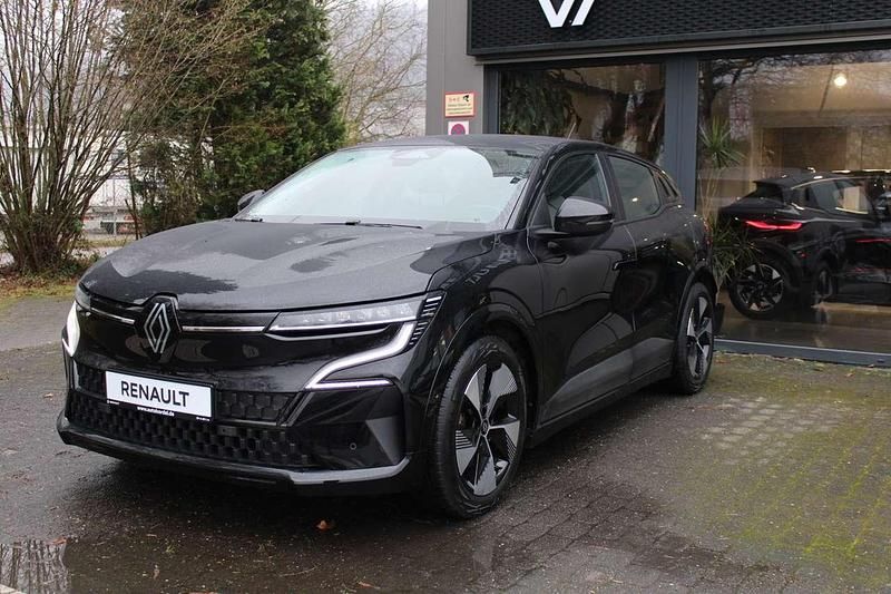 Usata Renault Megane E-Tech Evolution 160 kW (218 CV) 2022 Nero Utilitaria
