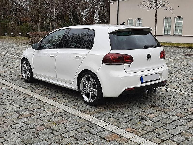 Gebraucht VW Golf VII R 271 PS (199 kW) 2012 Weiß Limousine