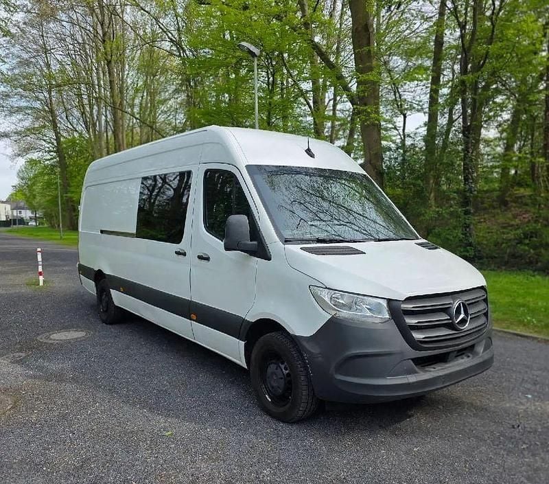 Second-hand Mercedes Sprinter 143 CP (105 kW) 2021 Alb Van
