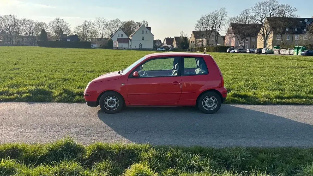 Gebraucht VW Lupo 75 PS (55 kW) 1999 Rot Kleinwagen