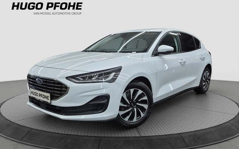 Weiß Gebraucht 2022 Ford Focus Titanium Limousine | 15.950 € (Superpreis) - Bild 1/4