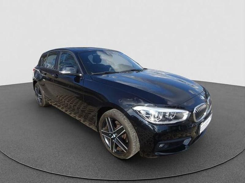 Gebraucht BMW 120 Advantage 184 PS (135 kW) 2017 Schwarz Kleinwagen
