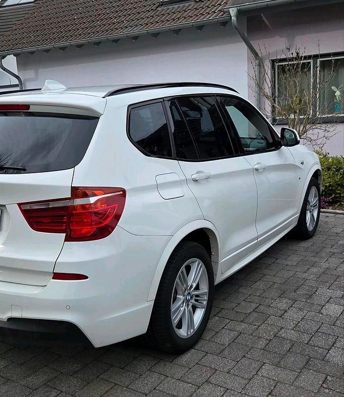 Gebraucht BMW X3 190 PS (139 kW) 2015 Weiß SUV